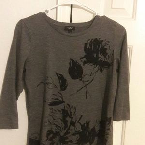 Talbot petites small 3/4 sleeve grey tee & flowers